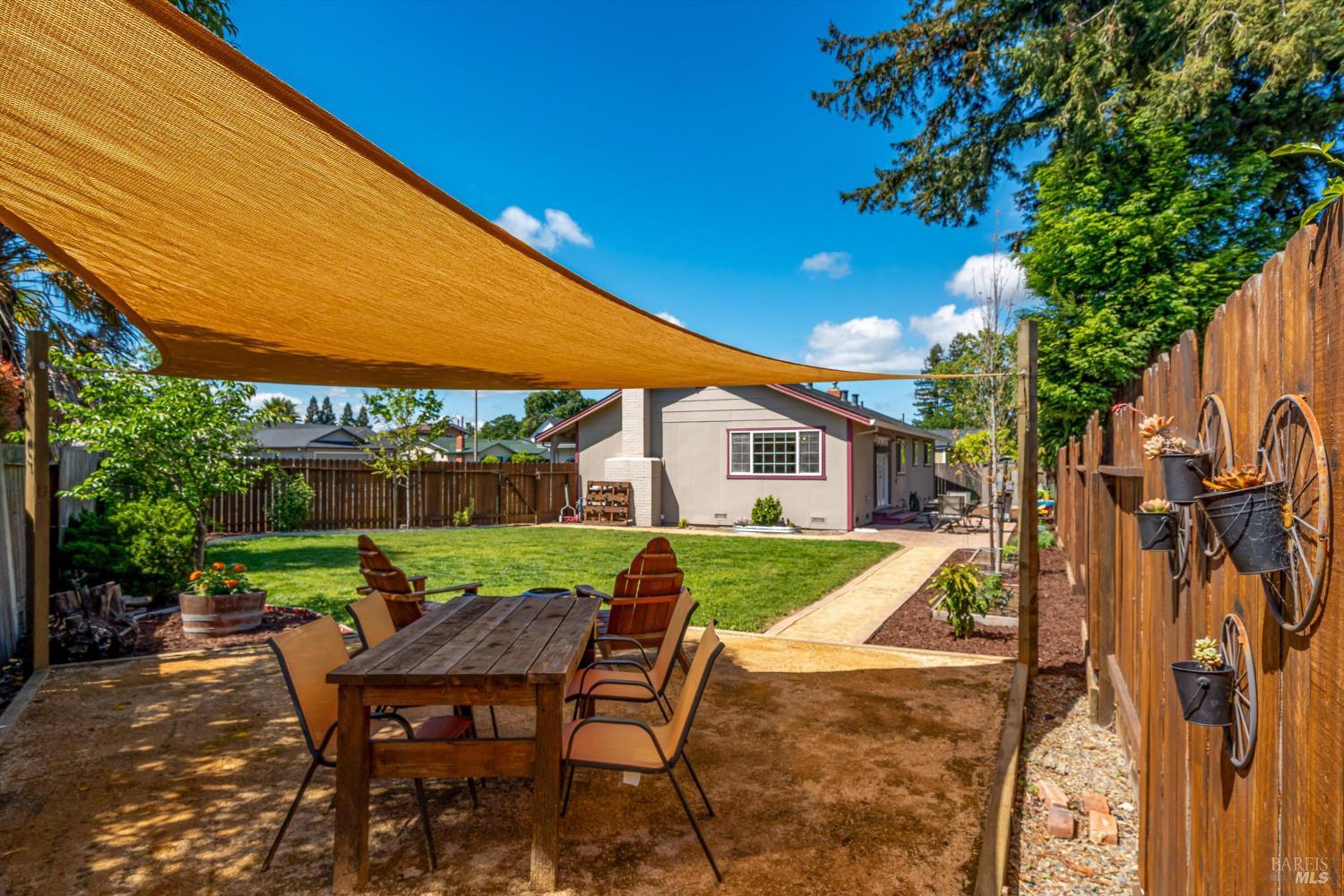 1526 Bruce Court Santa Rosa, CA 95401 - Photo 37 of 58