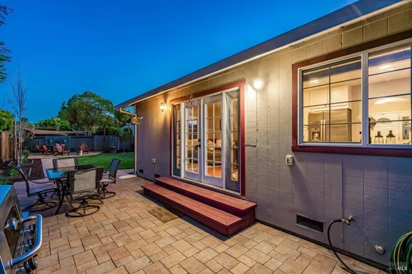 $719,000 | 1526 Bruce Court, Santa Rosa, CA 95401