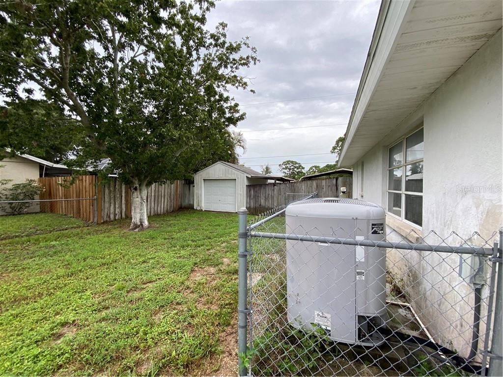 1116 Southland Road Venice, FL 34293 - Photo 51 of 98 Gallery Image 51