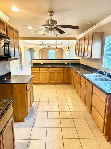 $2,000 | 2338 Gallier Street, New Orleans, LA 70117