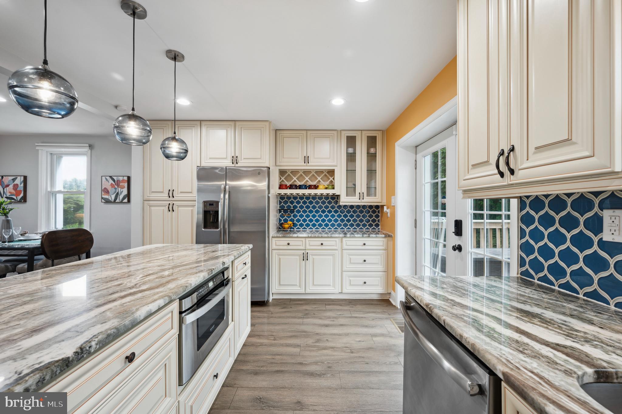1526 Steel Road Havertown, PA 19083 - Photo 13 of 34
