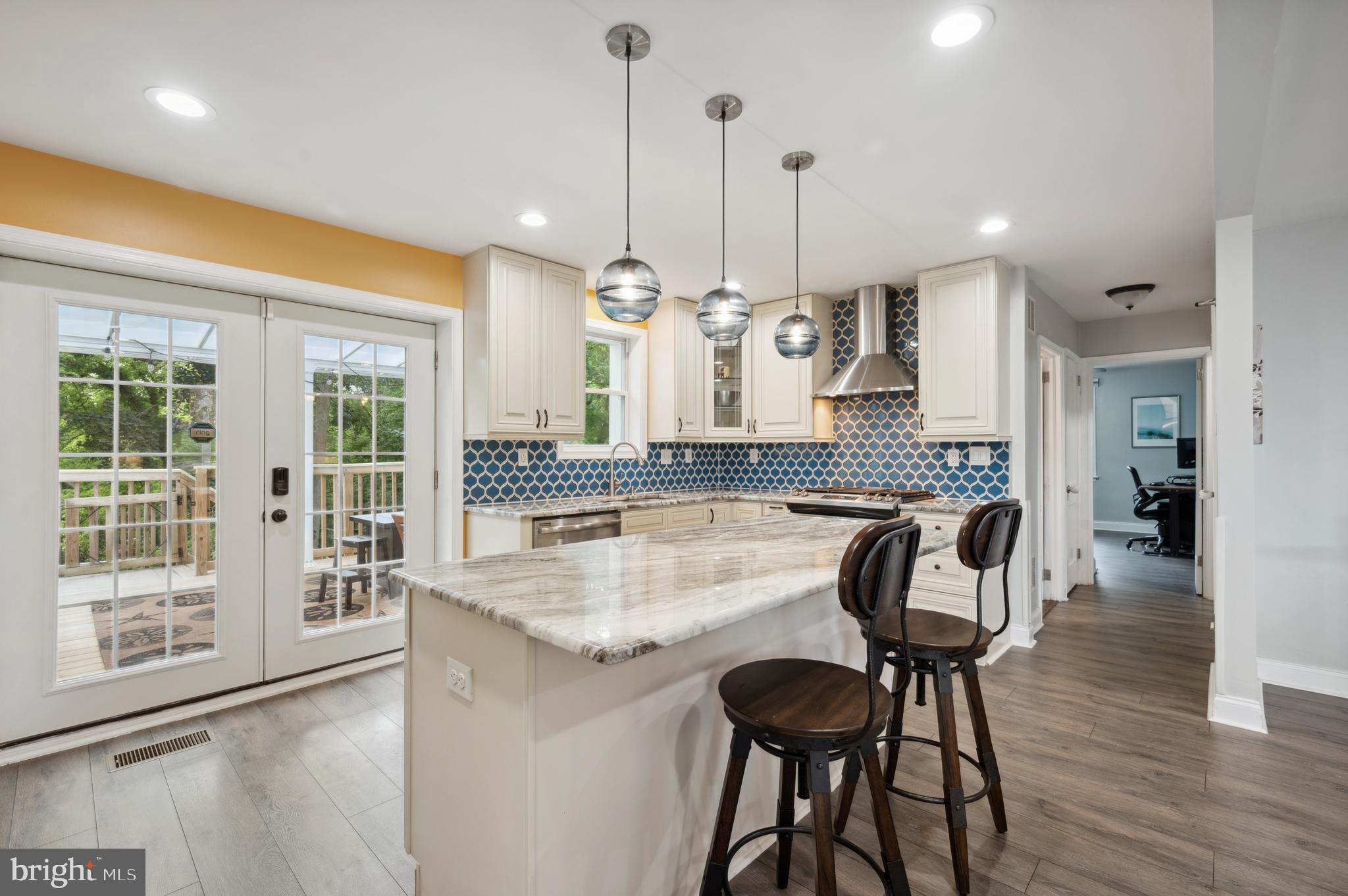 1526 Steel Road Havertown, PA 19083 - Photo 14 of 34
