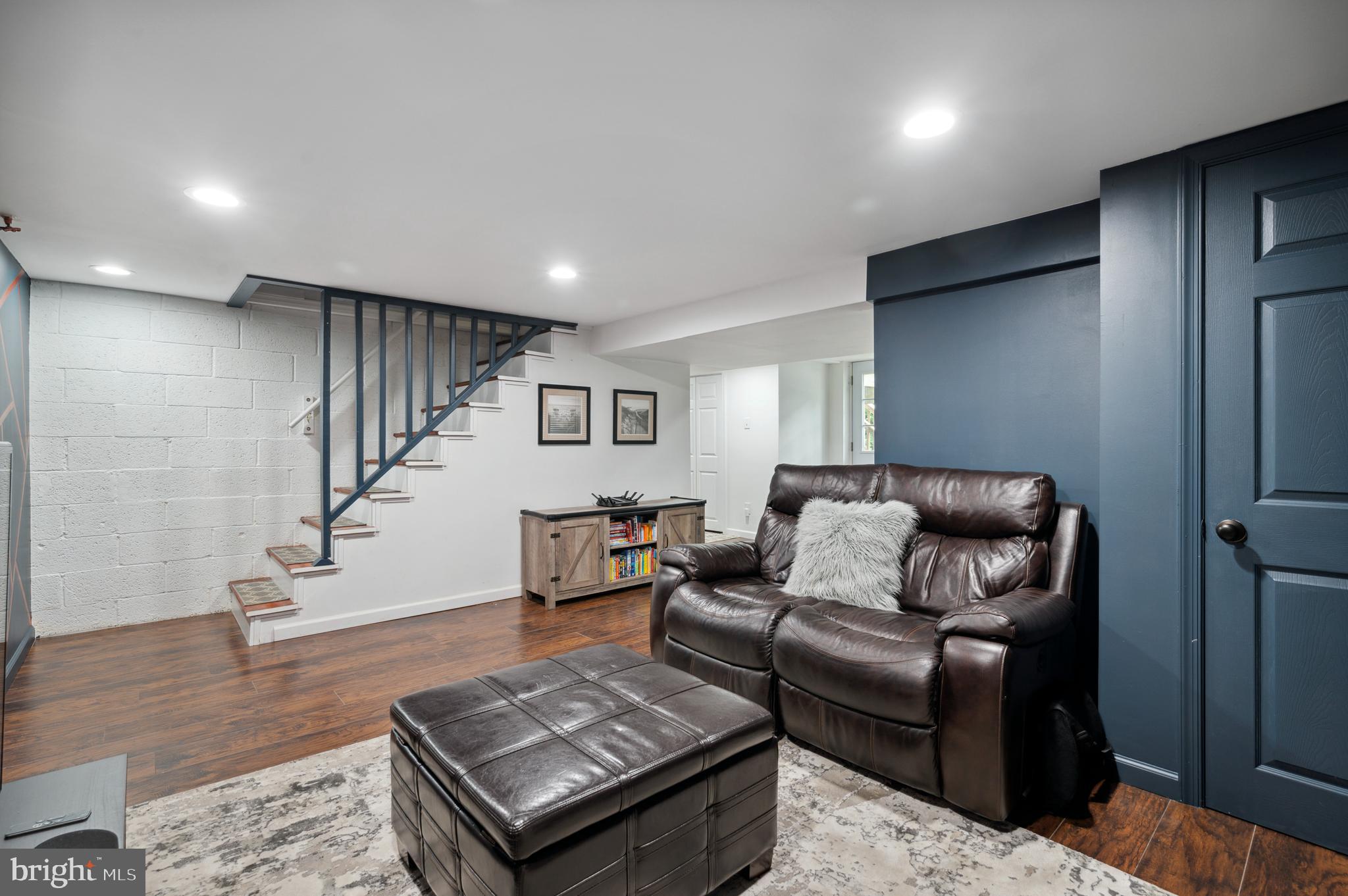 1526 Steel Road Havertown, PA 19083 - Photo 28 of 34