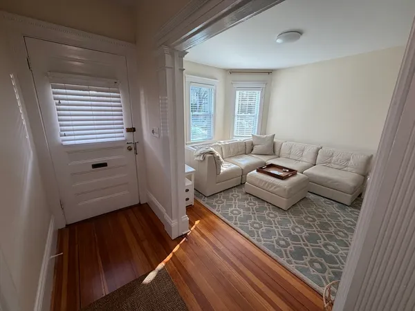 $4,800 | 99 Fayerweather Street, Unit 99, Cambridge, MA 02138