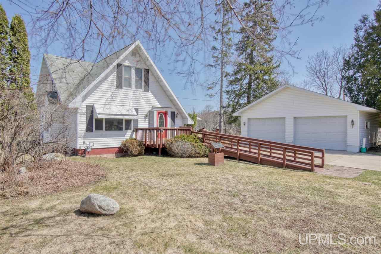 W628 County Road North Niagara, WI 54151 - Photo 4 of 41 Gallery Image 4
