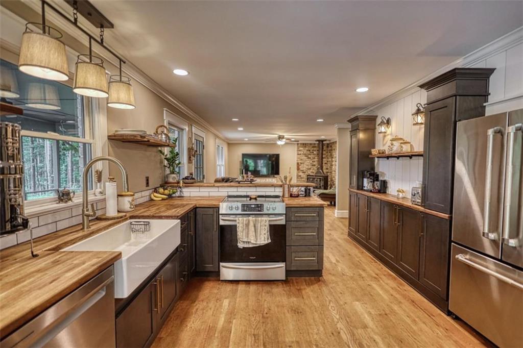 2217 Meadows Road Newborn, GA 30056 - Photo 11 of 50