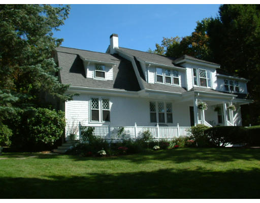 1 Berwick Road Lexington, MA 02420 - Photo 1 of 5