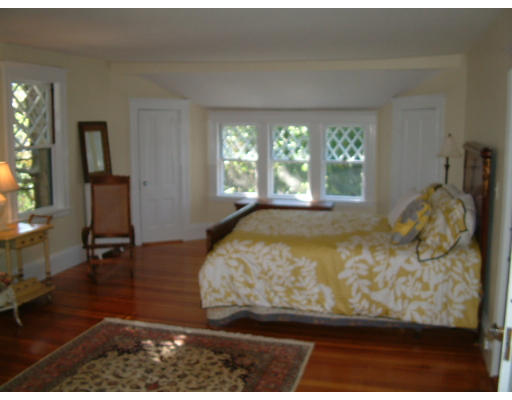 1 Berwick Road Lexington, MA 02420 - Photo 5 of 5
