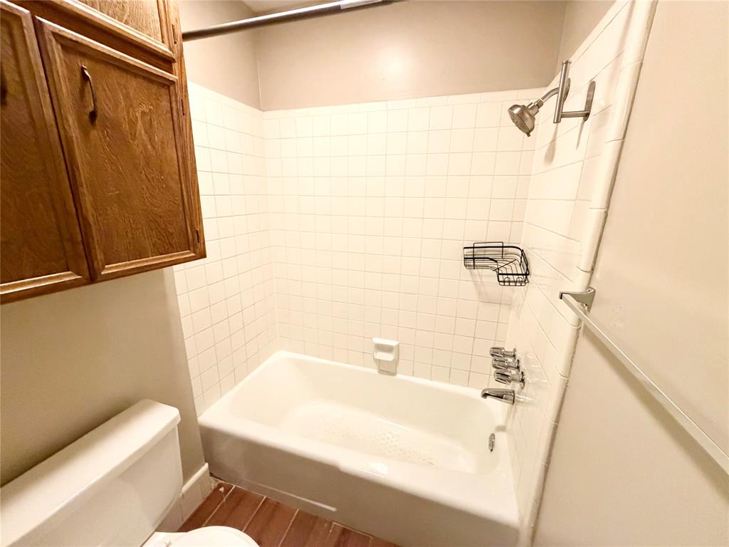 2802 Stewart Drive Waco, TX 76708 - Photo 16 of 21