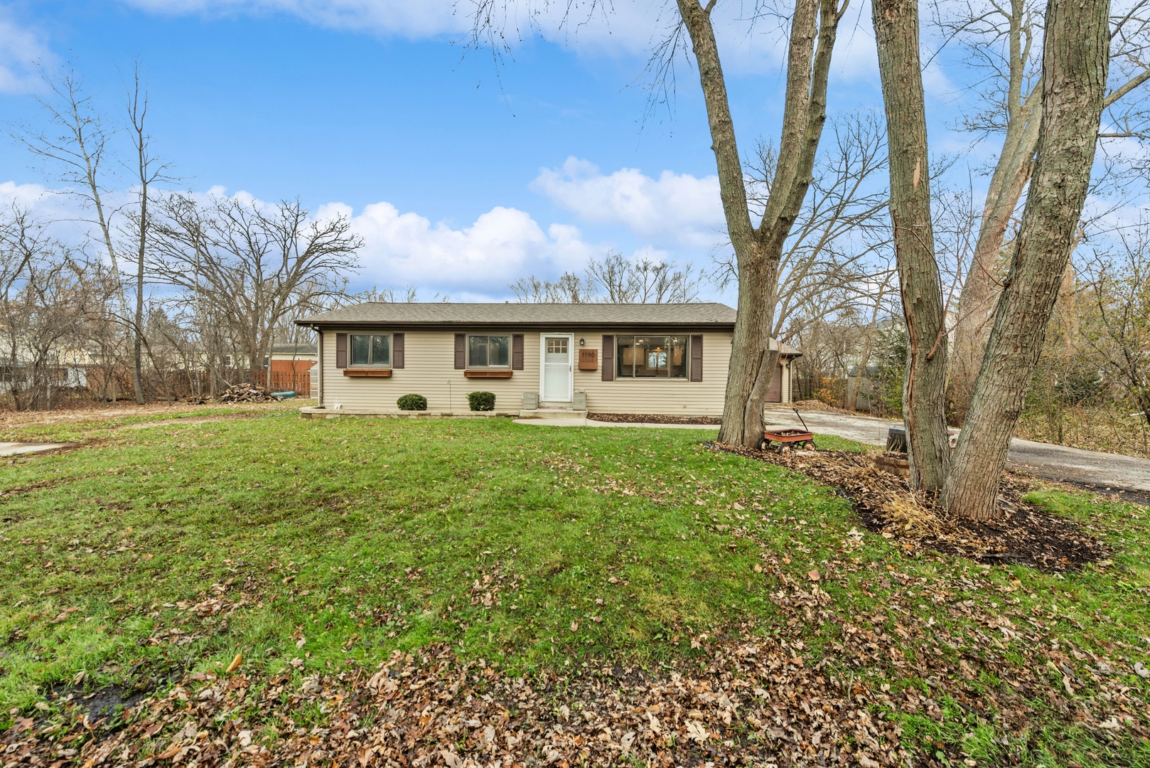 N1190 Walnut Road Bloomfield, WI 53128 - Photo 1 of 18 Gallery Image 1
