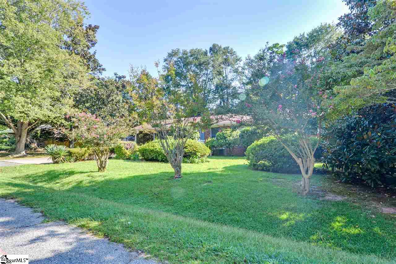 109 State Rd S-23-803 Greenville, SC 29611 - Photo 2 of 13 Gallery Image 2
