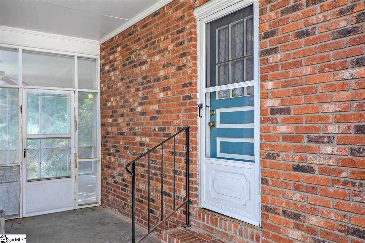 109 State Rd S-23-803 Greenville, SC 29611 - Photo 11 of 13 Gallery Image 11