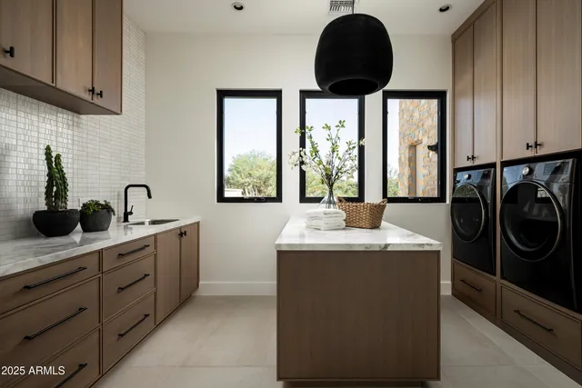 $5,899,099 | 8386 East Leaning Rock Road, Scottsdale, AZ 85266