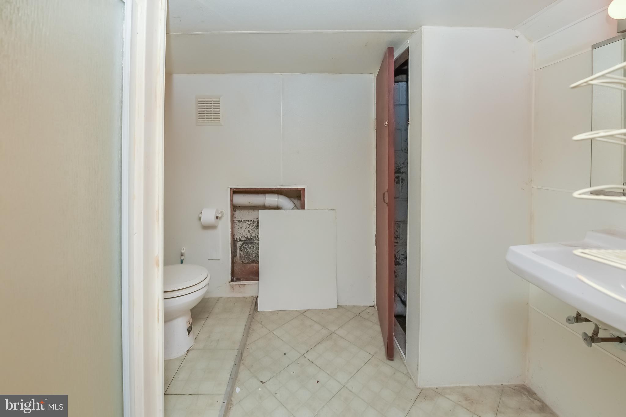 7560 Verree Road Philadelphia, PA 19111 - Photo 16 of 23 Gallery Image 16