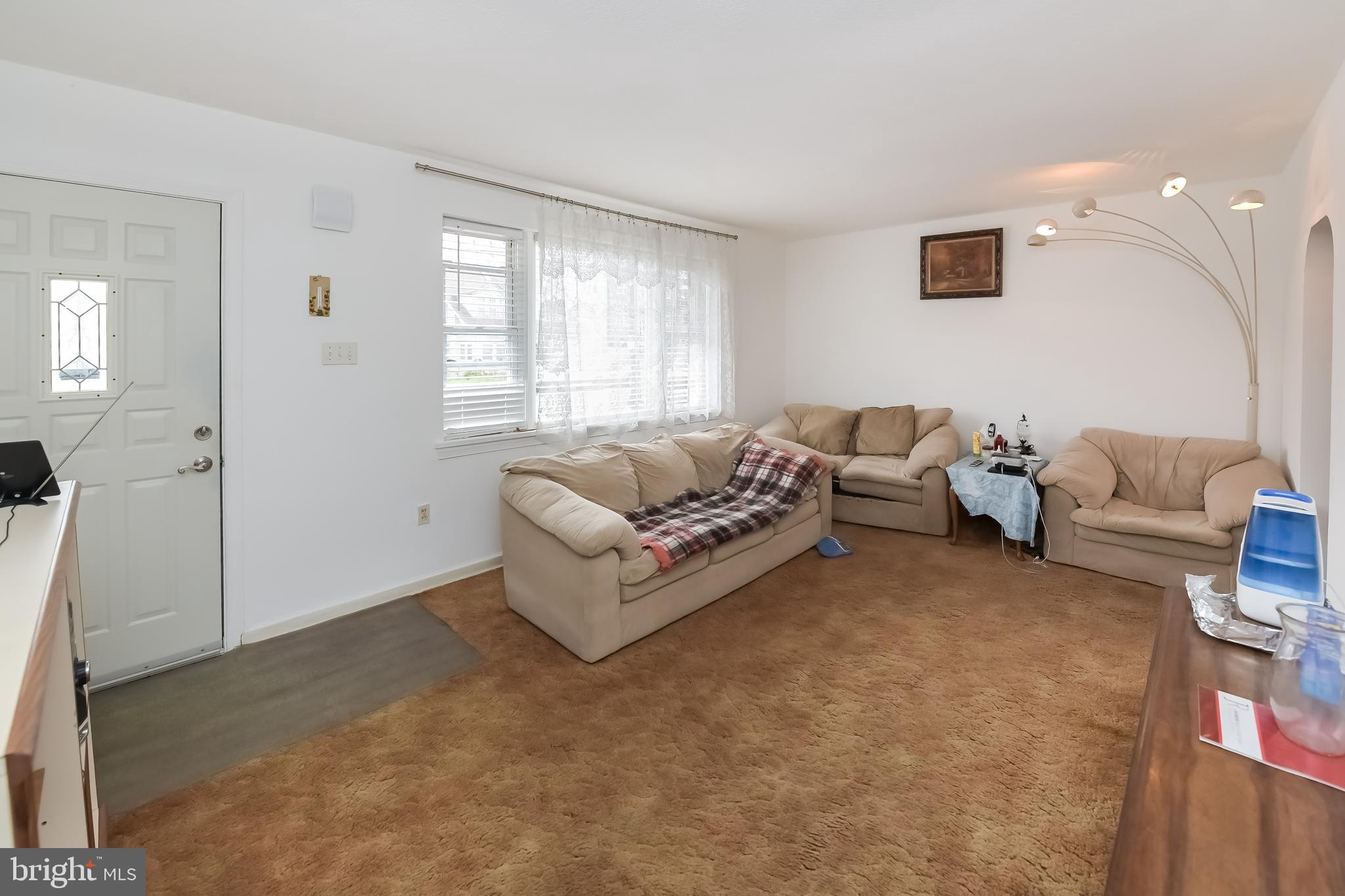 7560 Verree Road Philadelphia, PA 19111 - Photo 4 of 23 Gallery Image 4
