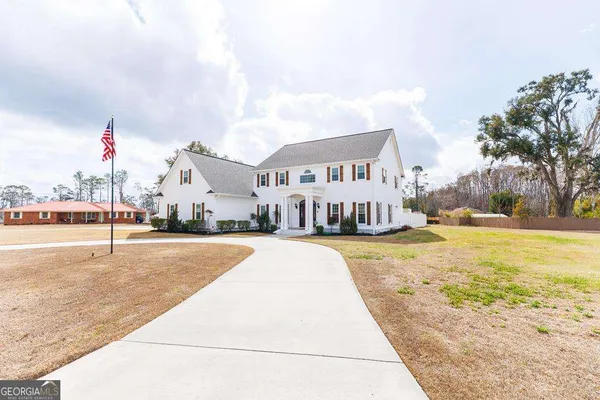 $570,000 | 3800 Sherwood Drive, Valdosta, GA 31606