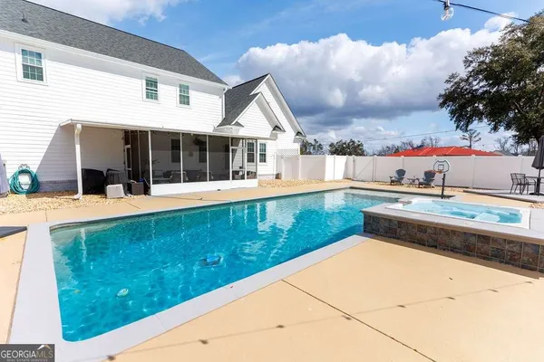 $599,000 | 3800 Sherwood Drive, Valdosta, GA 31606