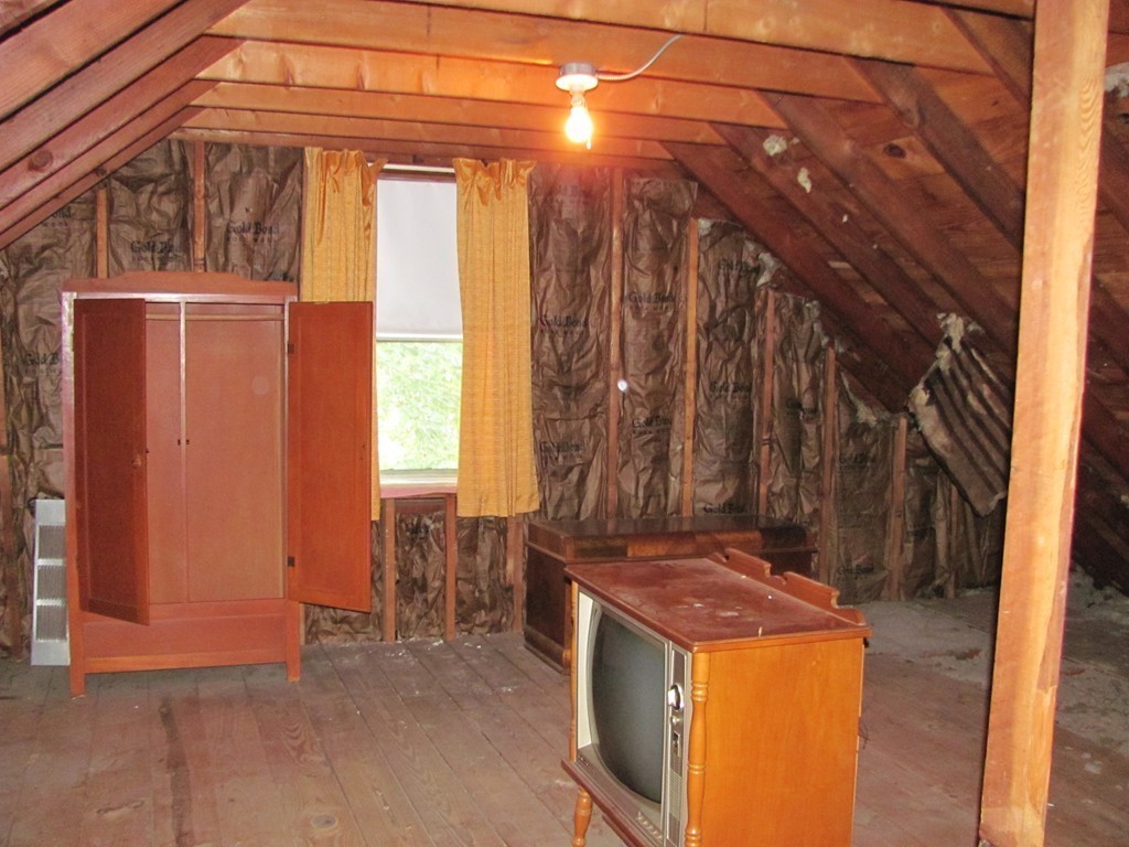 17 Rydberg Terrace Worcester, MA 01607 - Photo 15 of 18 Gallery Image 15