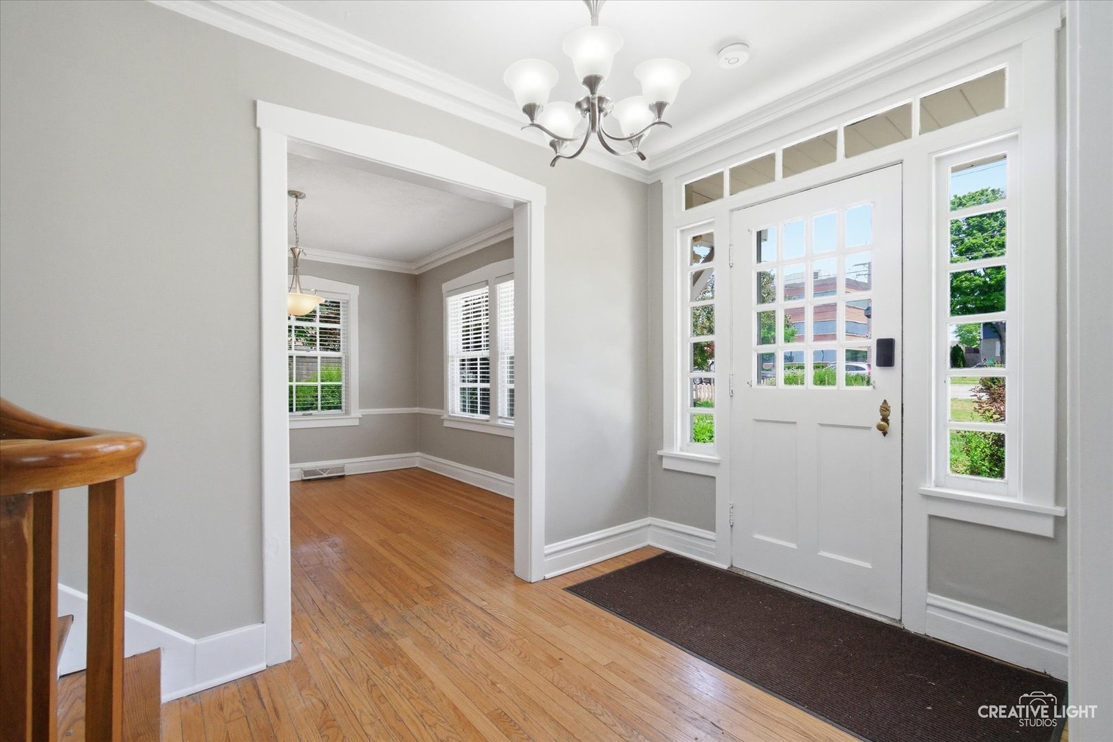 718 South Naperville Road Wheaton, IL 60187 - Photo 2 of 32