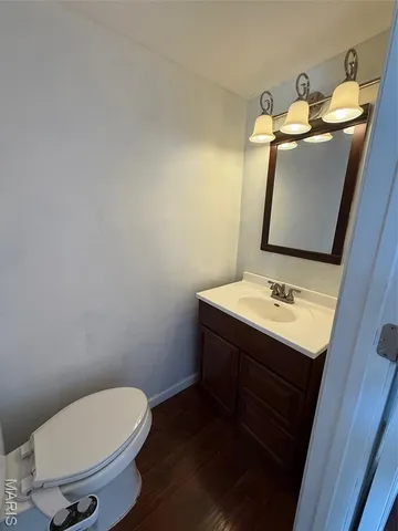 $1,650 | 7925 Royal Arms Court, Unit 1, St. Louis, MO 63123