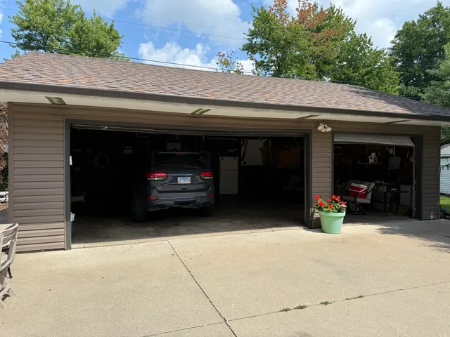 $230,000 | 218 West 1st Street, Spring Valley, IL 61362