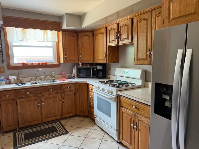 $230,000 | 218 West 1st Street, Spring Valley, IL 61362
