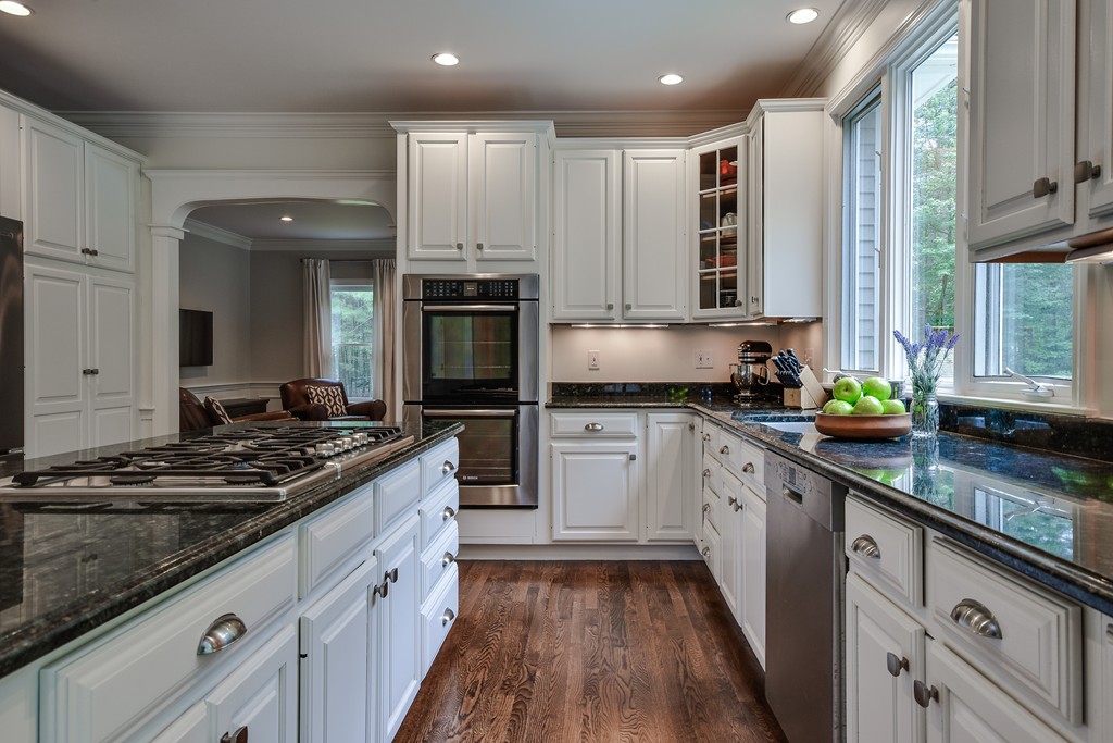 151 Mossman Road Sudbury, MA 01776 - Photo 6 of 30 Gallery Image 6