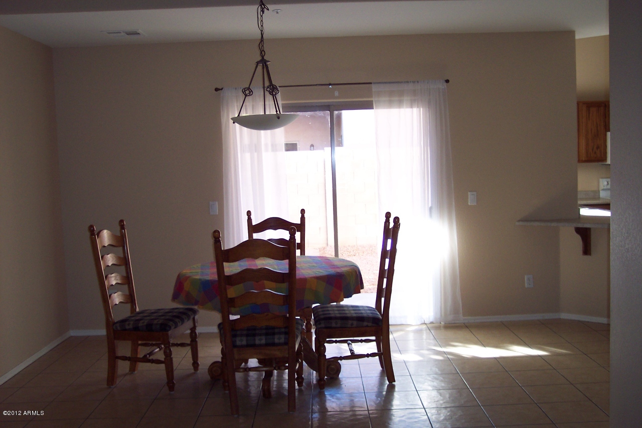 7987 West Nancy Road Peoria, AZ 85382 - Photo 5 of 11 Dining Area
