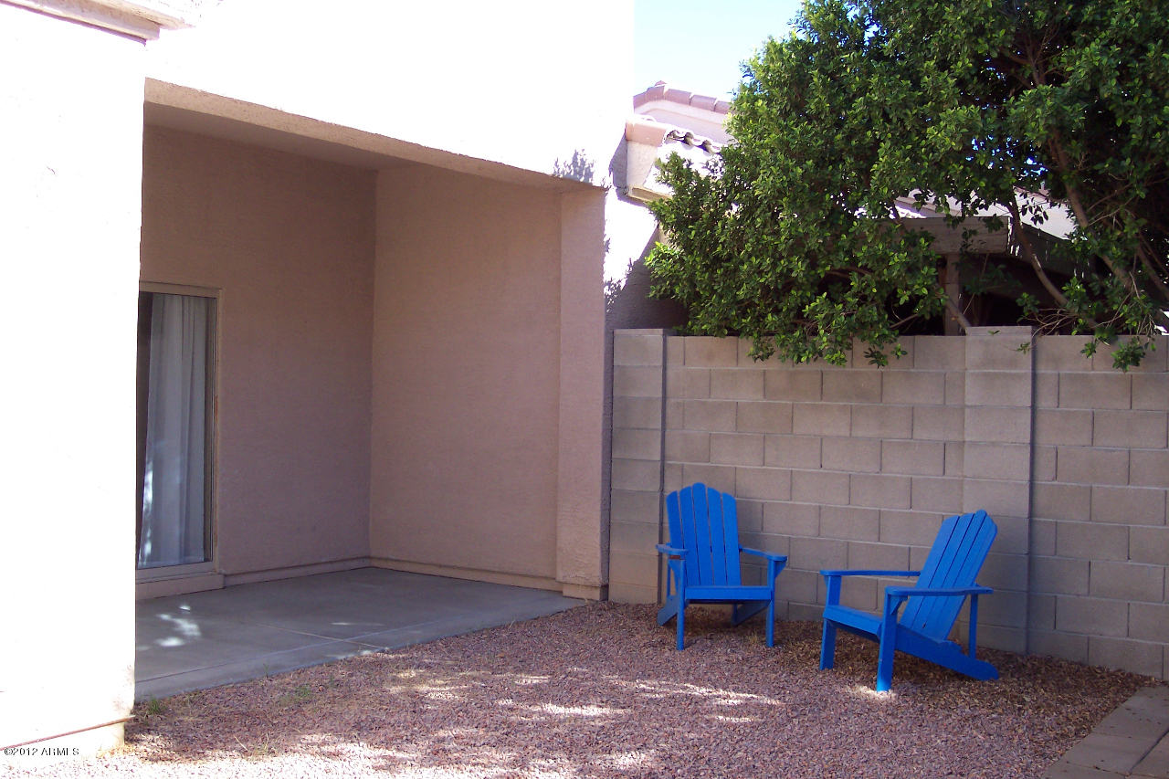7987 West Nancy Road Peoria, AZ 85382 - Photo 10 of 11 Back Yard/Patio