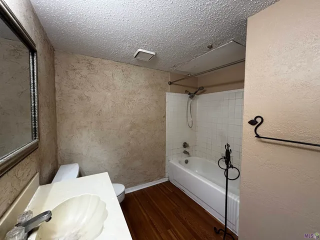 $74,900 | 5454 Financial Plaza, Unit 12D, Shreveport, LA 71129