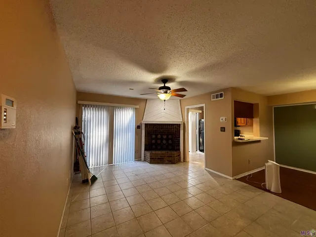 $74,900 | 5454 Financial Plaza, Unit 12D, Shreveport, LA 71129