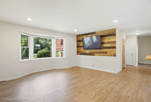 a living room filled with furniture