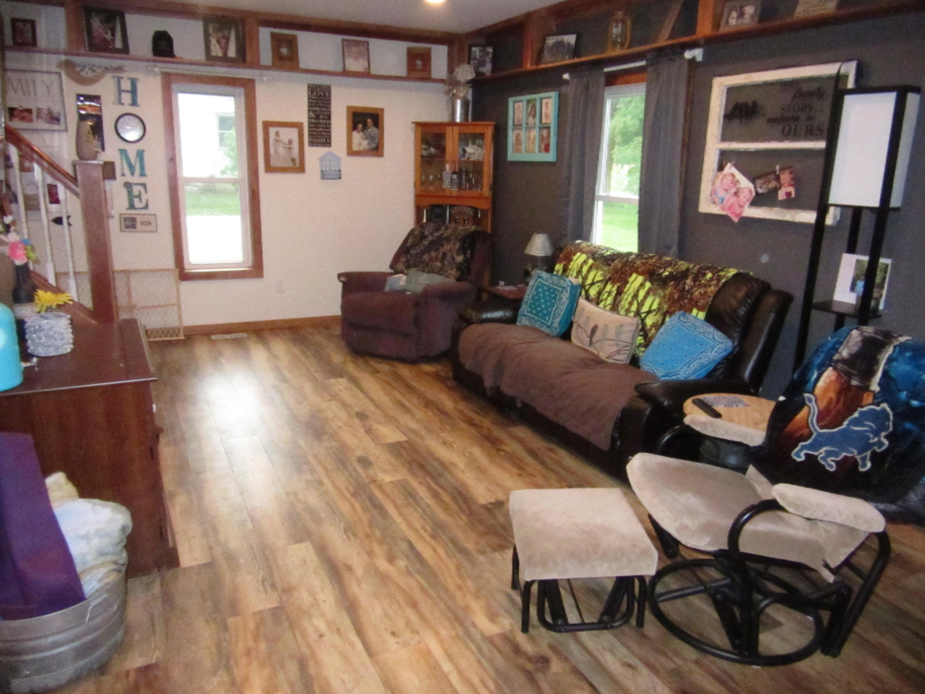 607 North Crystal Road Crystal, MI 48818 - Photo 2 of 15 IMG_9714