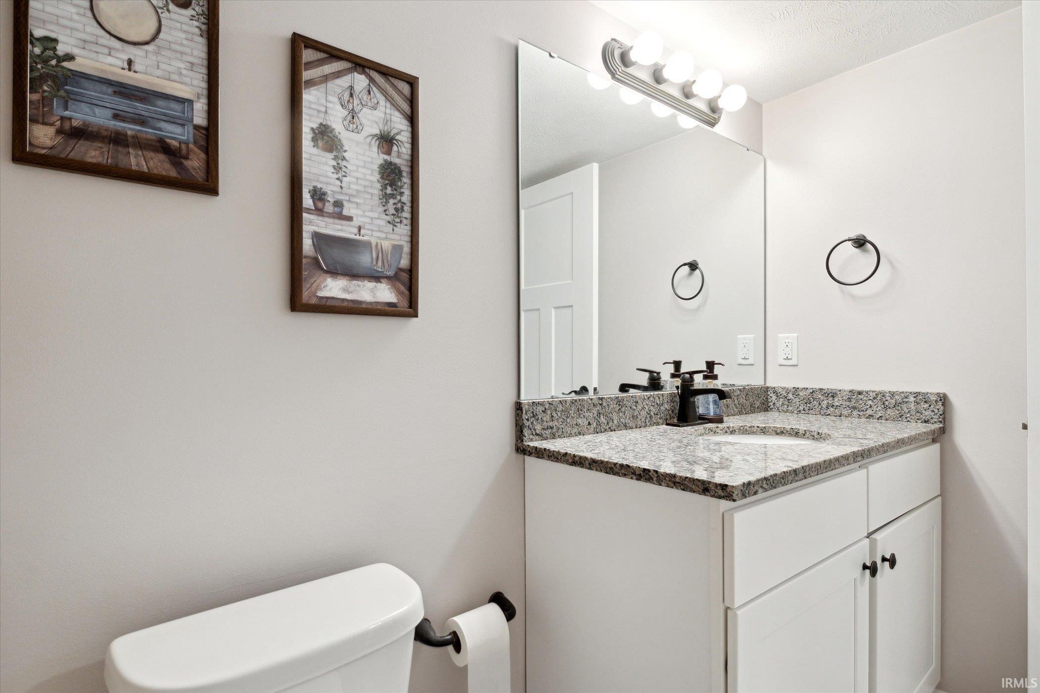 55844 Buckeye Road Mishawaka, IN 46545 - Photo 24 of 35 Gallery Image 24