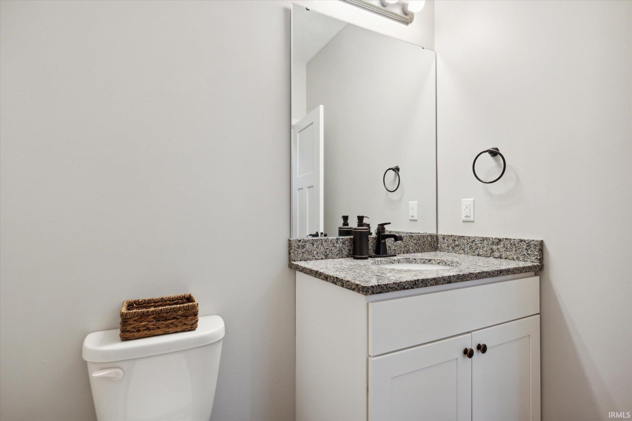 55844 Buckeye Road Mishawaka, IN 46545 - Photo 26 of 35 Gallery Image 26