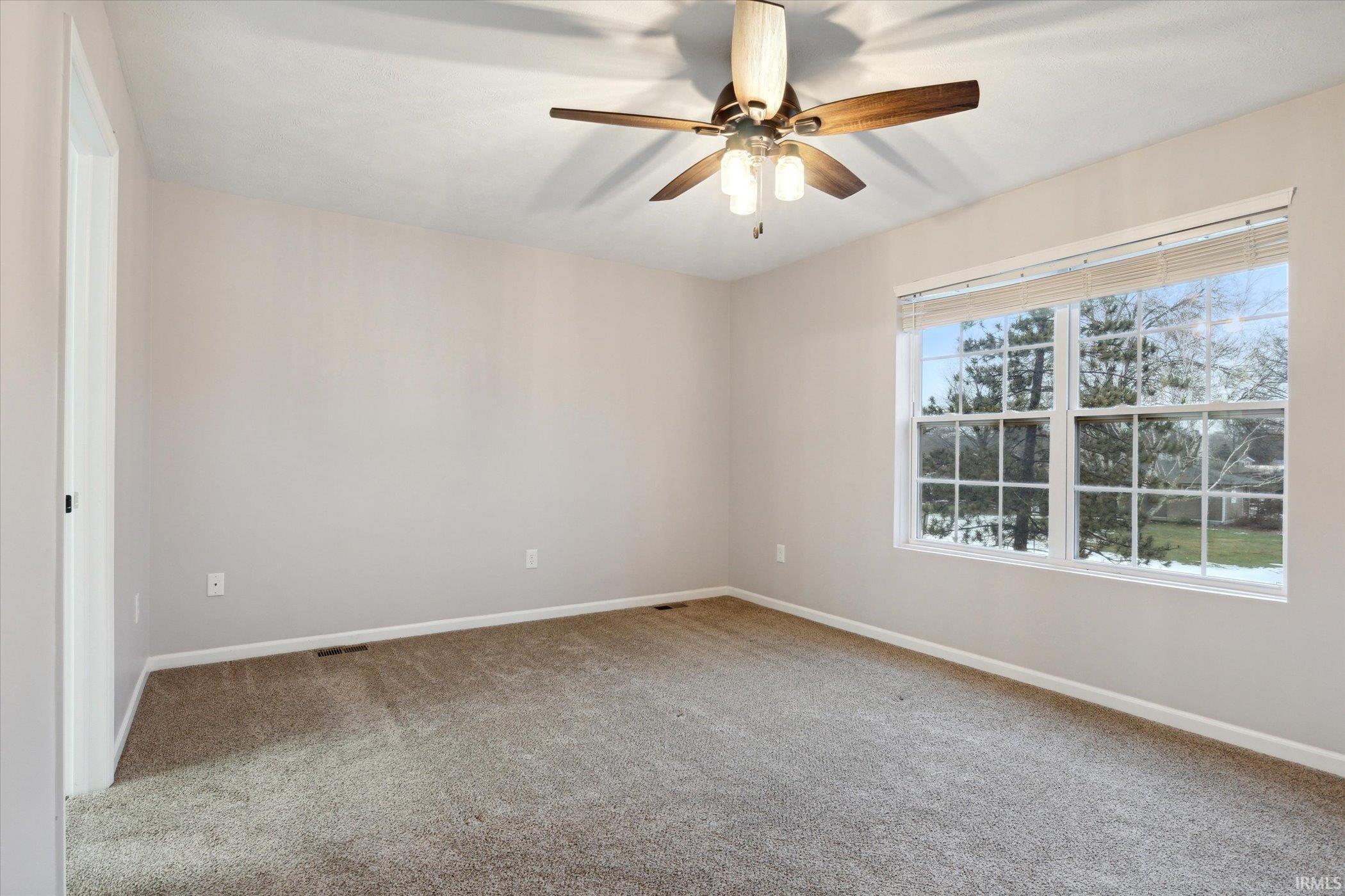 55844 Buckeye Road Mishawaka, IN 46545 - Photo 29 of 35 Gallery Image 29