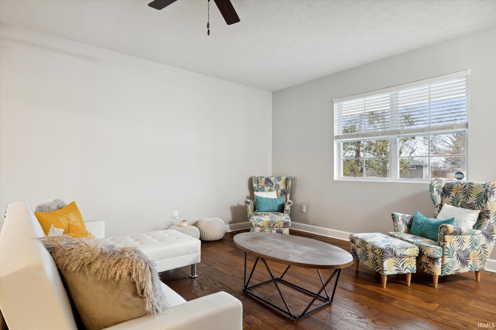 55844 Buckeye Road Mishawaka, IN 46545 - Photo 8 of 35 Gallery Image 8