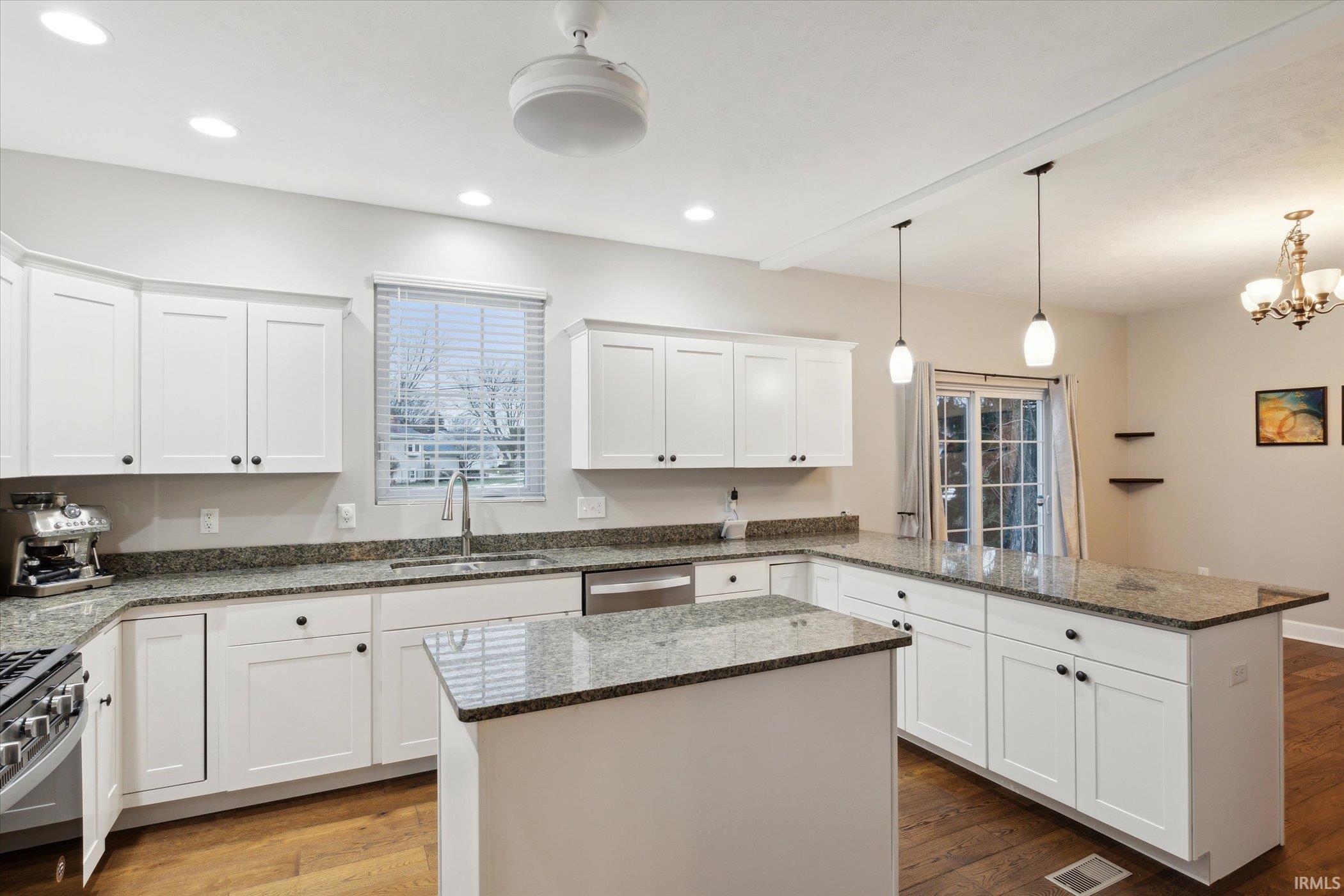 55844 Buckeye Road Mishawaka, IN 46545 - Photo 10 of 35 Gallery Image 10