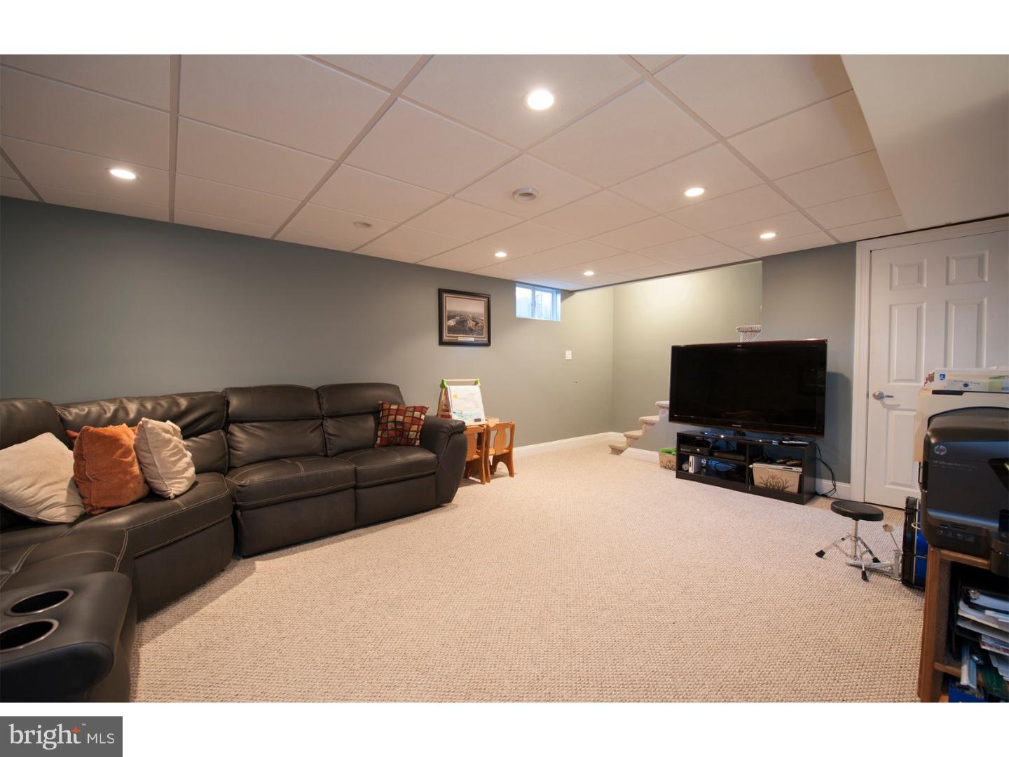 535 Sheffield Drive Springfield, PA 19064 - Photo 19 of 24 Gallery Image 19