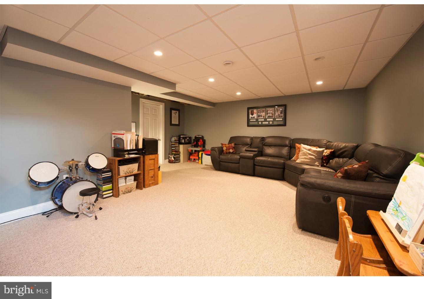 535 Sheffield Drive Springfield, PA 19064 - Photo 20 of 24 Gallery Image 20