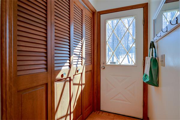 43 Wayside Road Westborough, MA 01581 - Photo 12 of 28 Gallery Image 12
