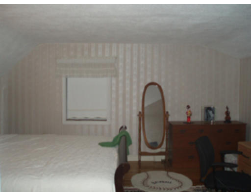 51 Skelton Road Burlington, MA 01803 - Photo 6 of 10 Gallery Image 6