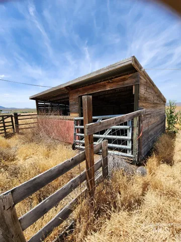 $249,000 | 2712 13th Avenue, Vale, OR 97918