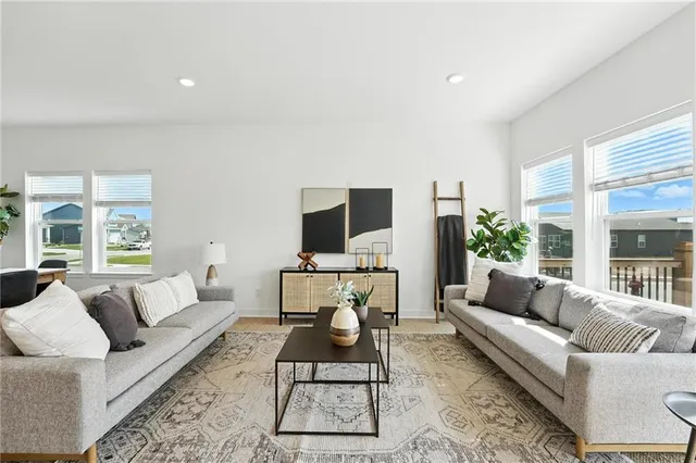 $443,450 | 10641 North Jefferson Street, Kansas City, MO 64155