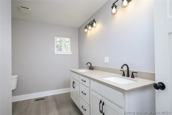 $354,900 | 3913 Paoli Pike, Floyds Knobs, IN 47119