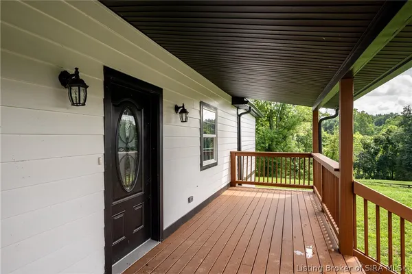 $354,900 | 3913 Paoli Pike, Floyds Knobs, IN 47119