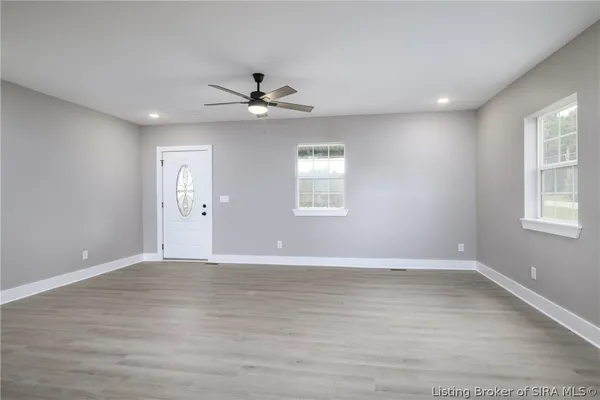 $354,900 | 3913 Paoli Pike, Floyds Knobs, IN 47119