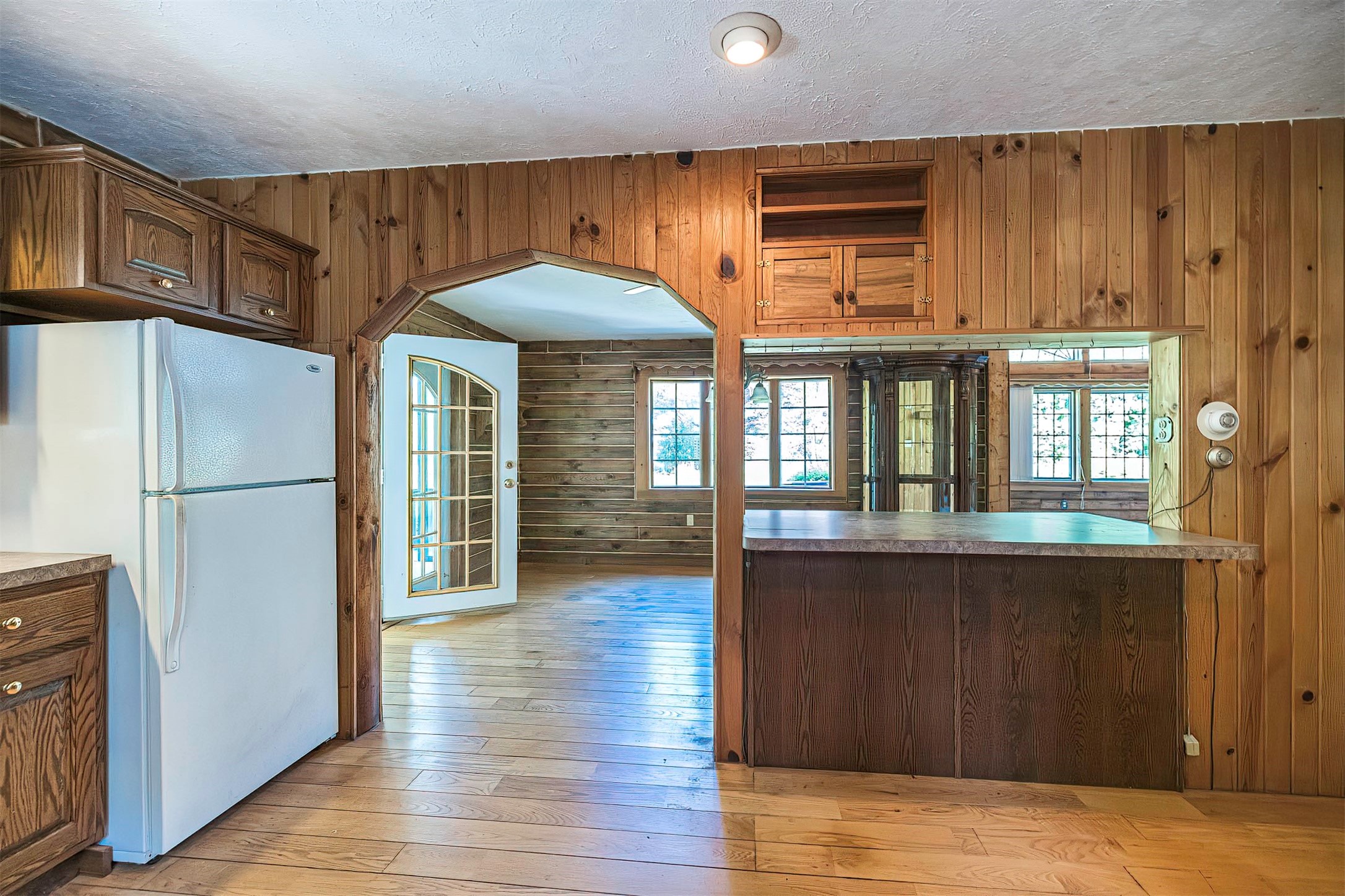 13723 Old Lake Road East Springfield, PA 16411 - Photo 19 of 43 Eat- at countertop