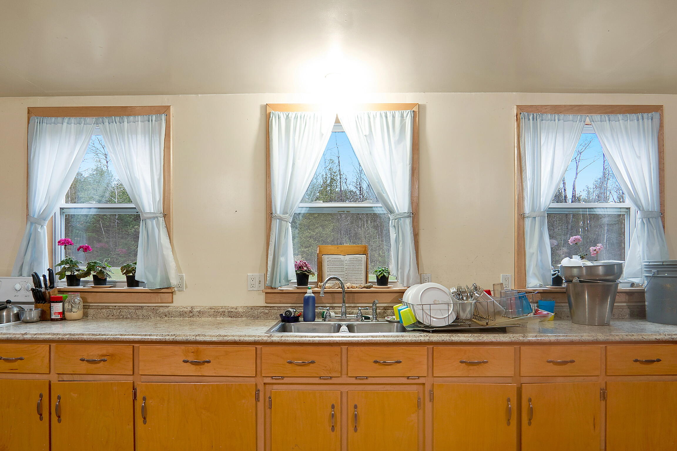 68 Dunn Road Dexter, ME 04930 - Photo 21 of 85 Kitchen