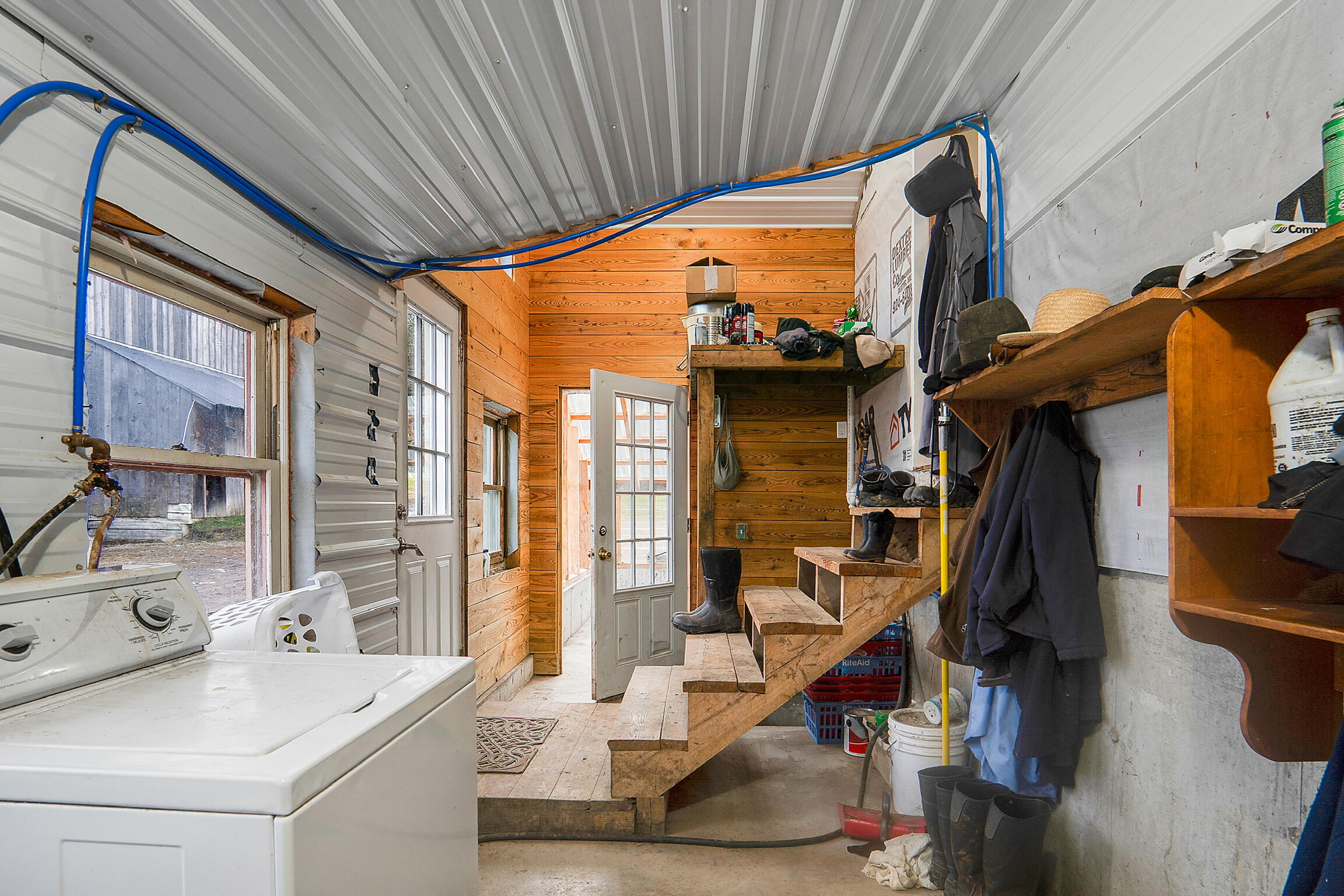 68 Dunn Road Dexter, ME 04930 - Photo 30 of 85 Greenhouse/Laundry Room